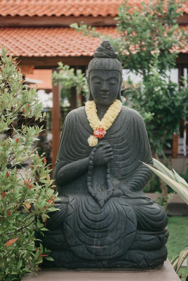Japa Guesthouse Canggu  Exterior photo