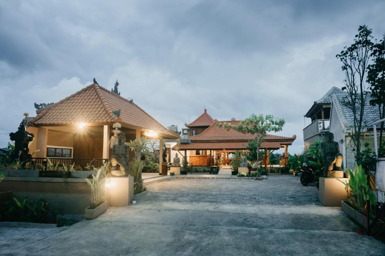 Japa Guesthouse Canggu  Exterior photo