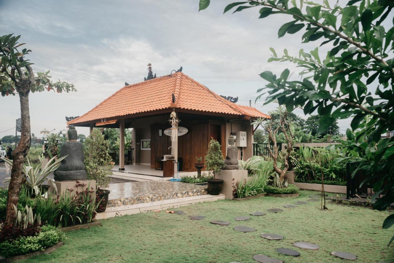 Japa Guesthouse Canggu  Exterior photo
